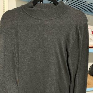 Rw&co grey mock neck small